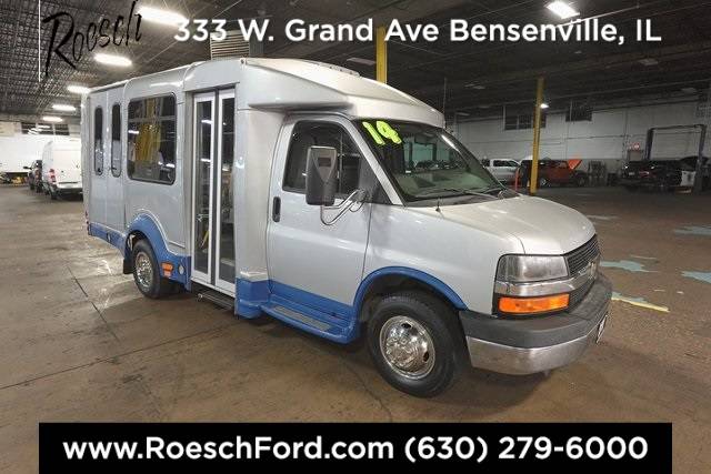 2014 Chevrolet Express Commercial Cutaway 3500 — Chassis Cab Truck — 52,130 mi — Bensenville, IL