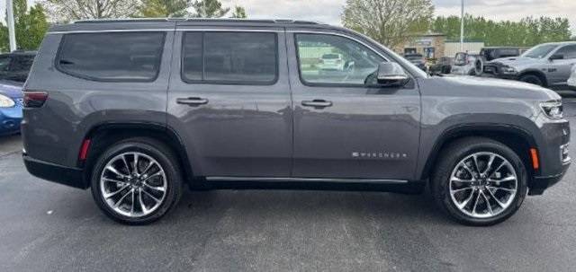 2022 Jeep Wagoneer Series III — SUV — 44,673 mi — Glendale Heights, IL