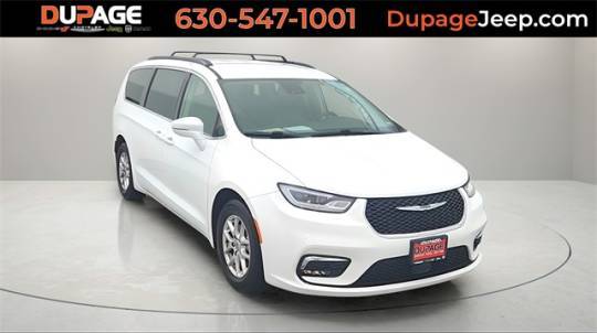 2022 Chrysler Pacifica Touring L — Minivan — 60,940 mi — Glendale Heights, IL