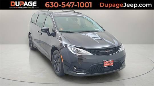 2020 Chrysler Pacifica Hybrid Red S — Minivan — 25,352 mi — Glendale Heights, IL