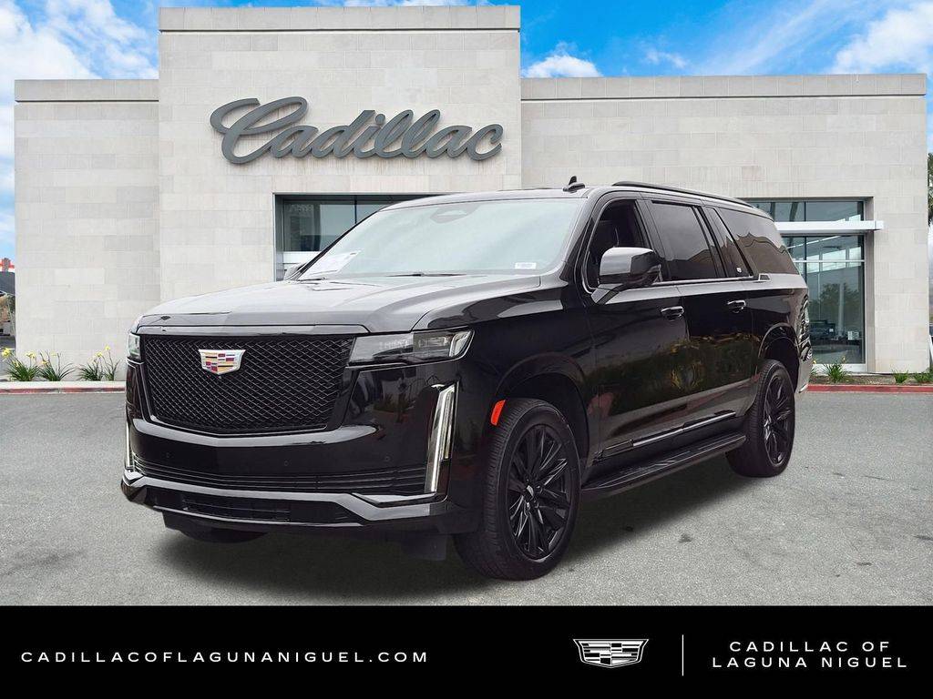 2023 Cadillac Escalade Sport