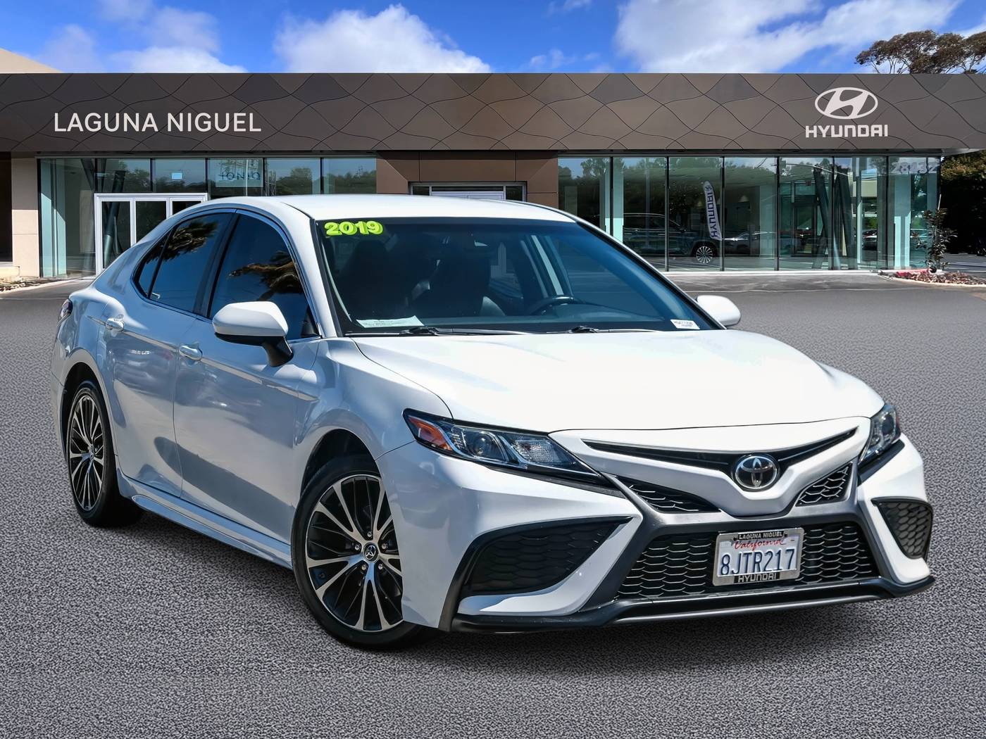 2019 Toyota Camry L — Sedan — 76,526 mi — Laguna Niguel, CA