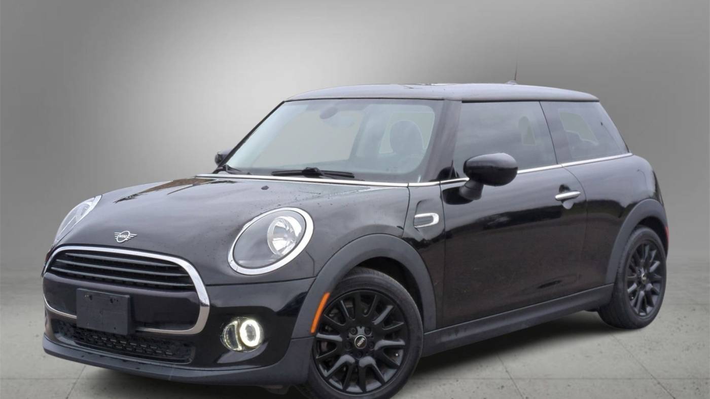2020 MINI Hardtop Cooper — Hatchback — 19,959 mi — Farmington Hills, MI