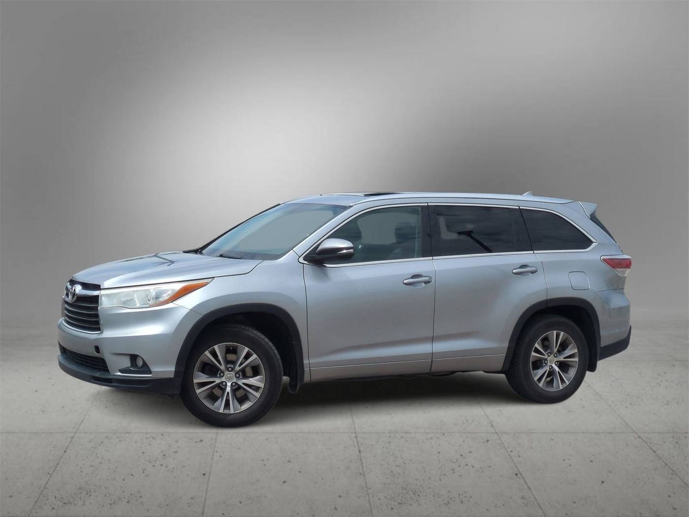 2015 Toyota Highlander XLE — SUV — 269,000 mi — Farmington Hills, MI