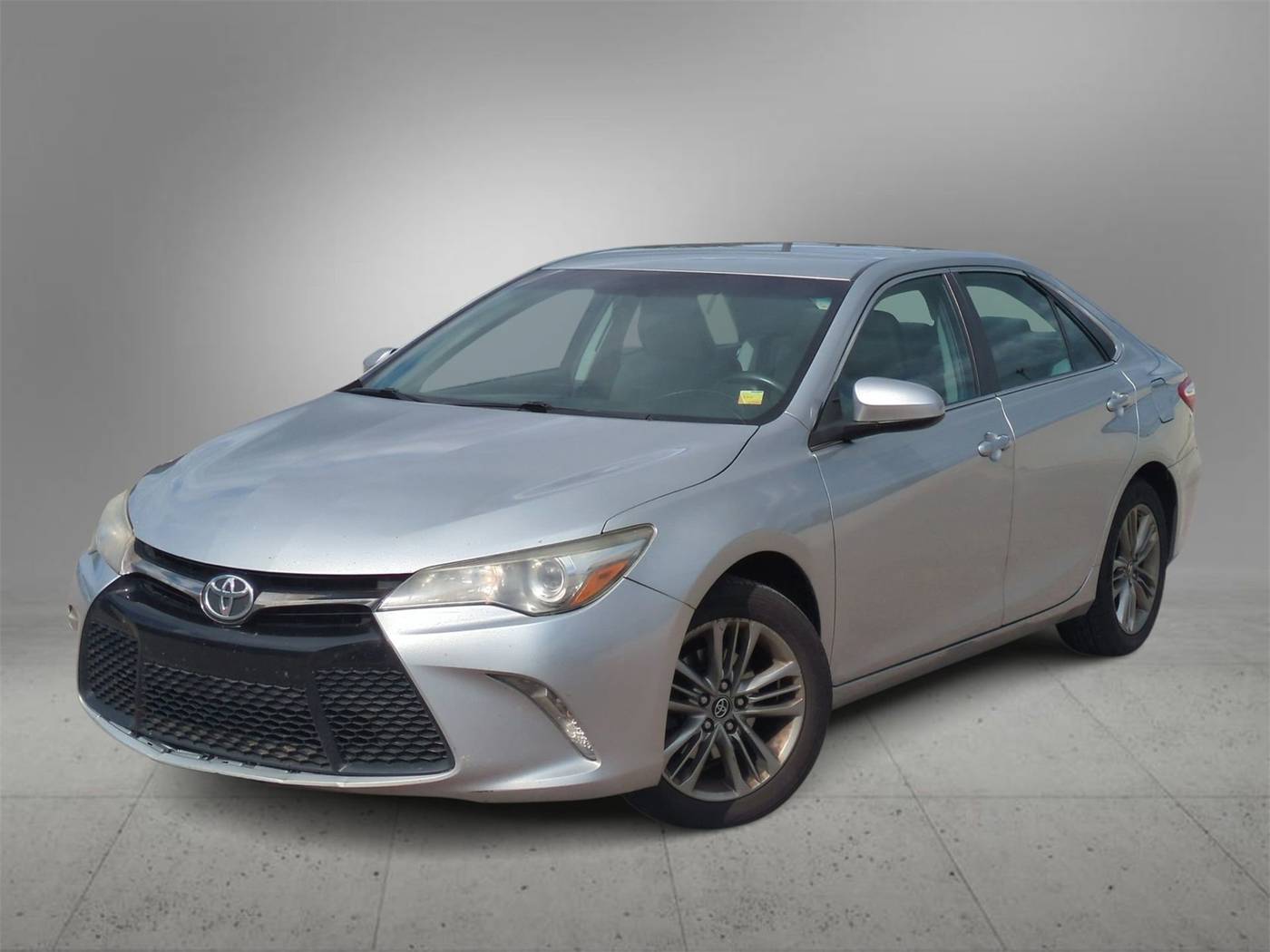 2017 Toyota Camry SE — Sedan — 143,802 mi — Farmington Hills, MI