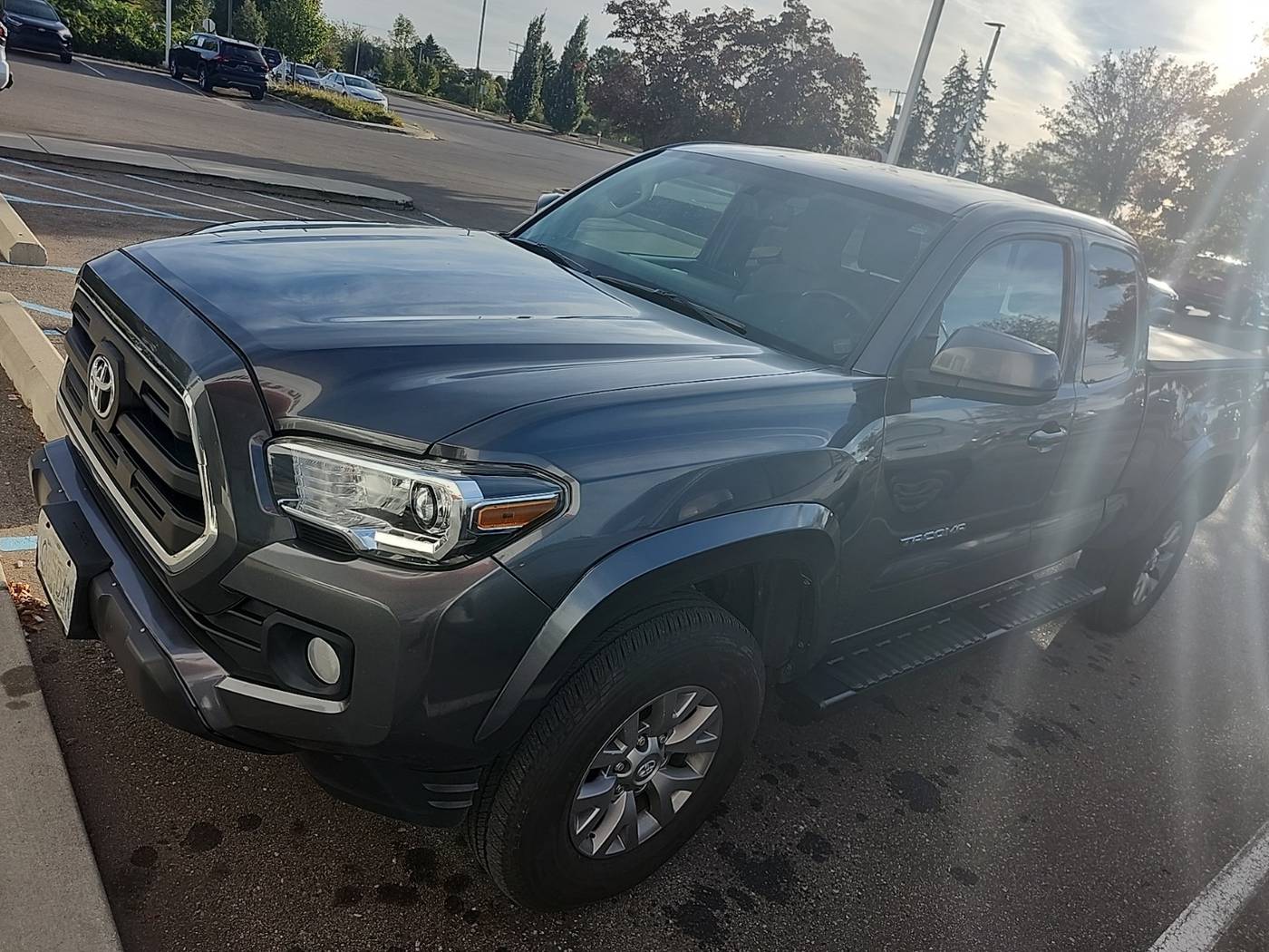 2017 Toyota Tacoma SR5 — Pickup Truck — 164,068 mi — Farmington Hills, MI