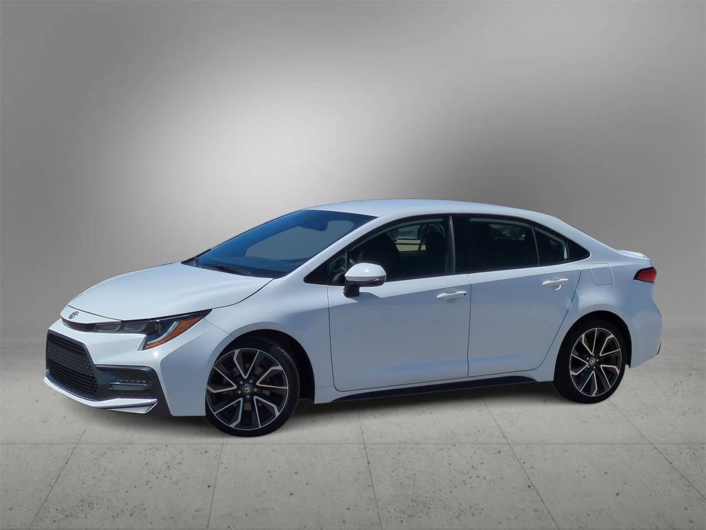 2021 Toyota Corolla SE — Sedan — 33,241 mi — Farmington Hills, MI