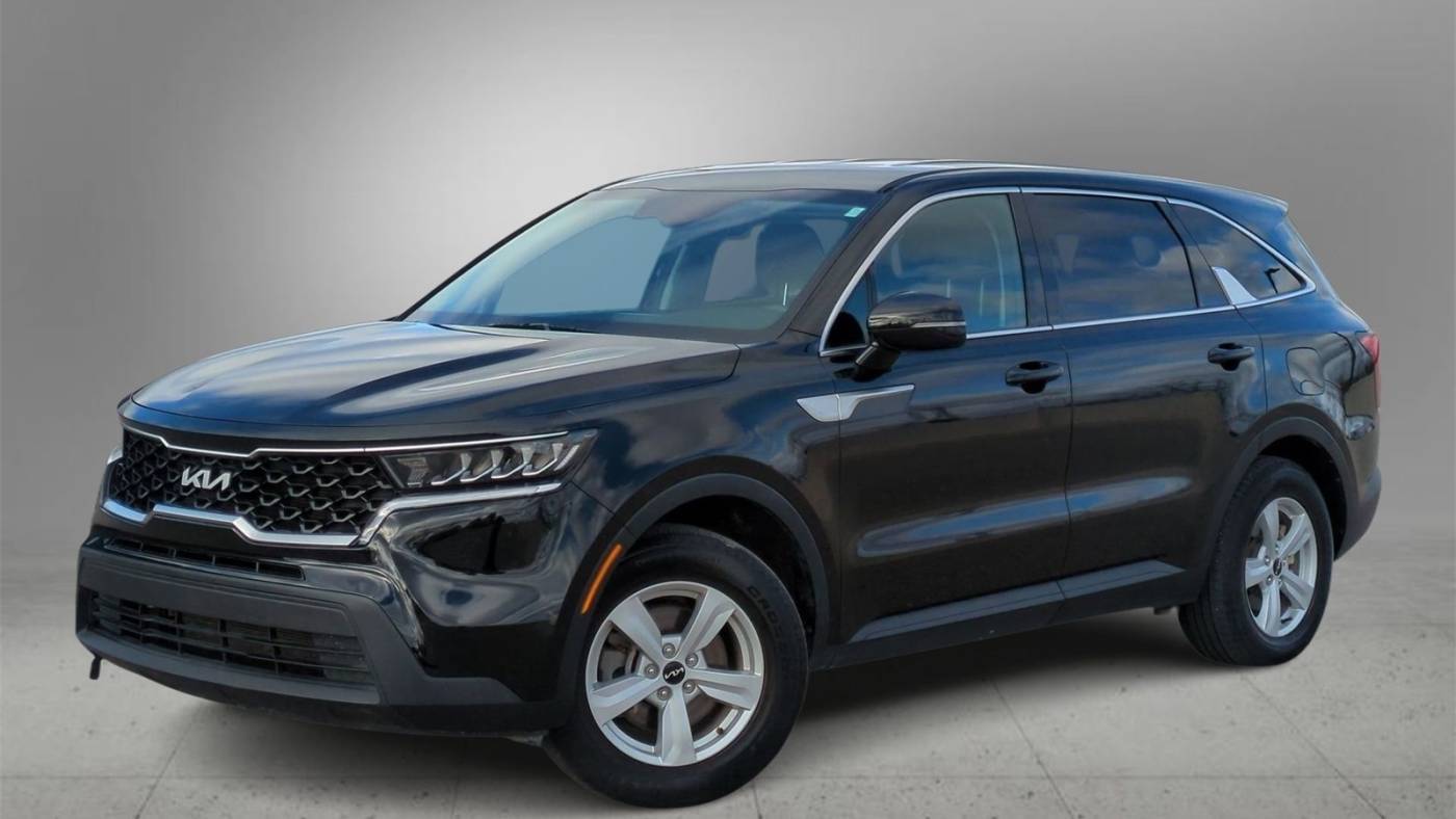 2022 Kia Sorento LX — SUV — 35,121 mi — Farmington Hills, MI