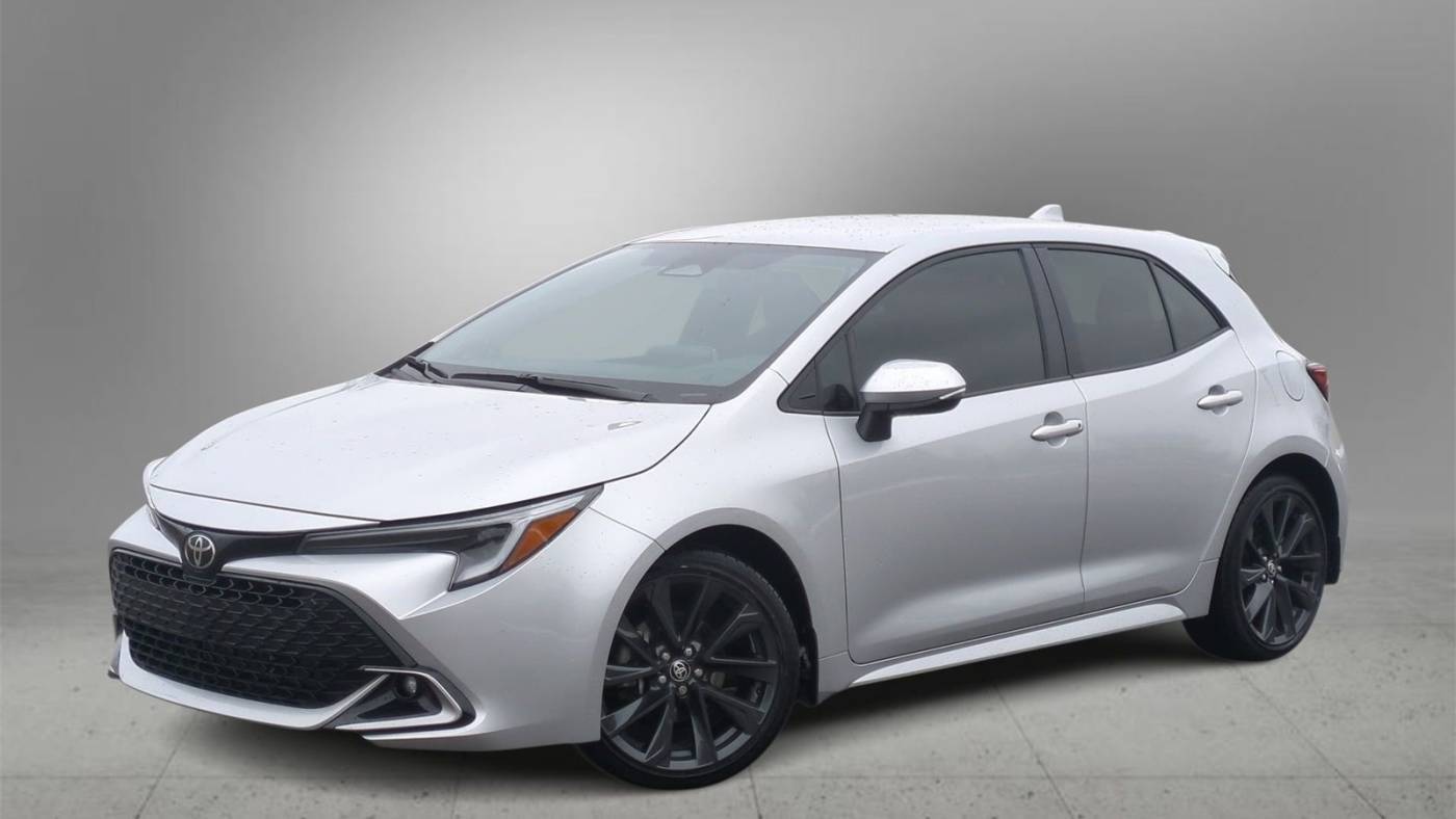 2023 Toyota Corolla Hatchback XSE — Hatchback — 28,205 mi — Farmington Hills, MI
