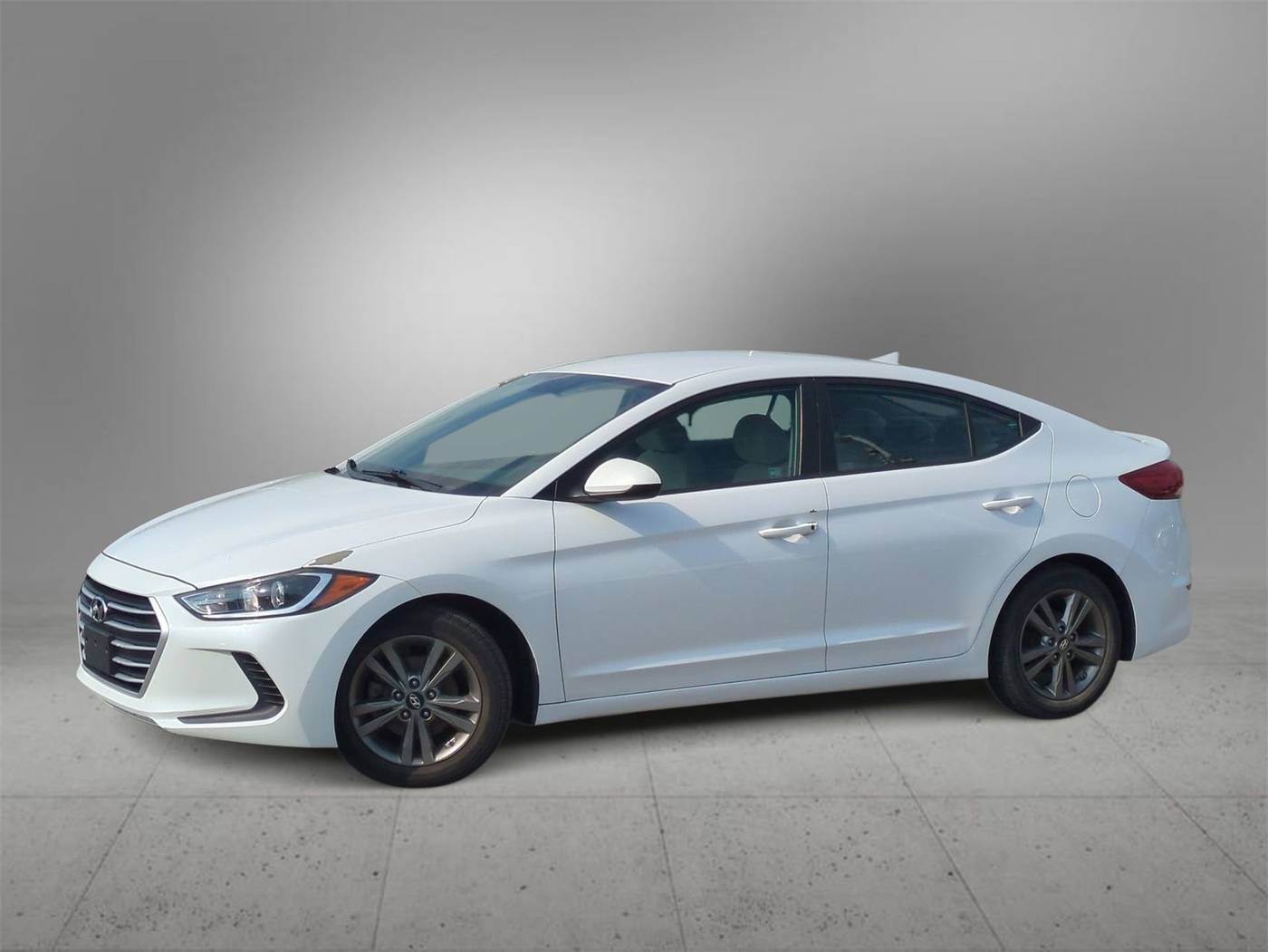 2017 Hyundai Elantra SE — Sedan — 79,783 mi — Farmington Hills, MI
