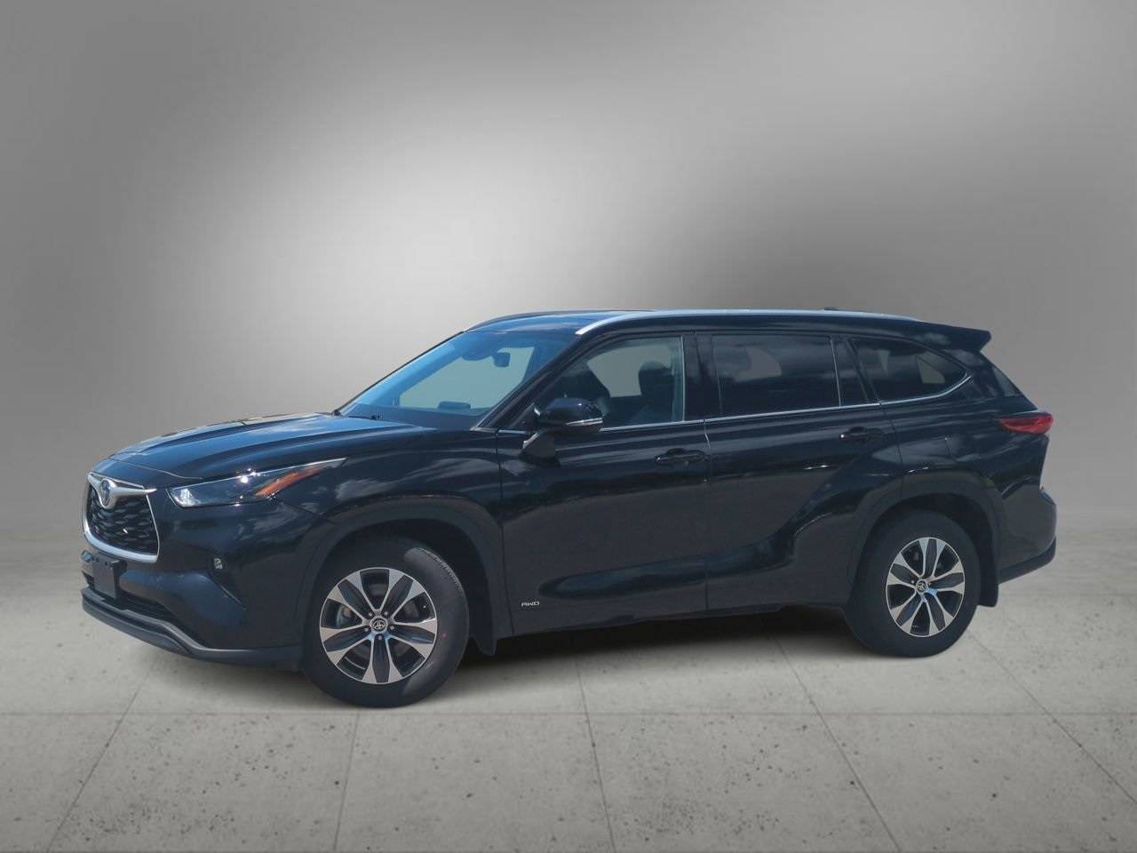 2022 Toyota Highlander Hybrid XLE — SUV — 44,418 mi — Farmington Hills, MI