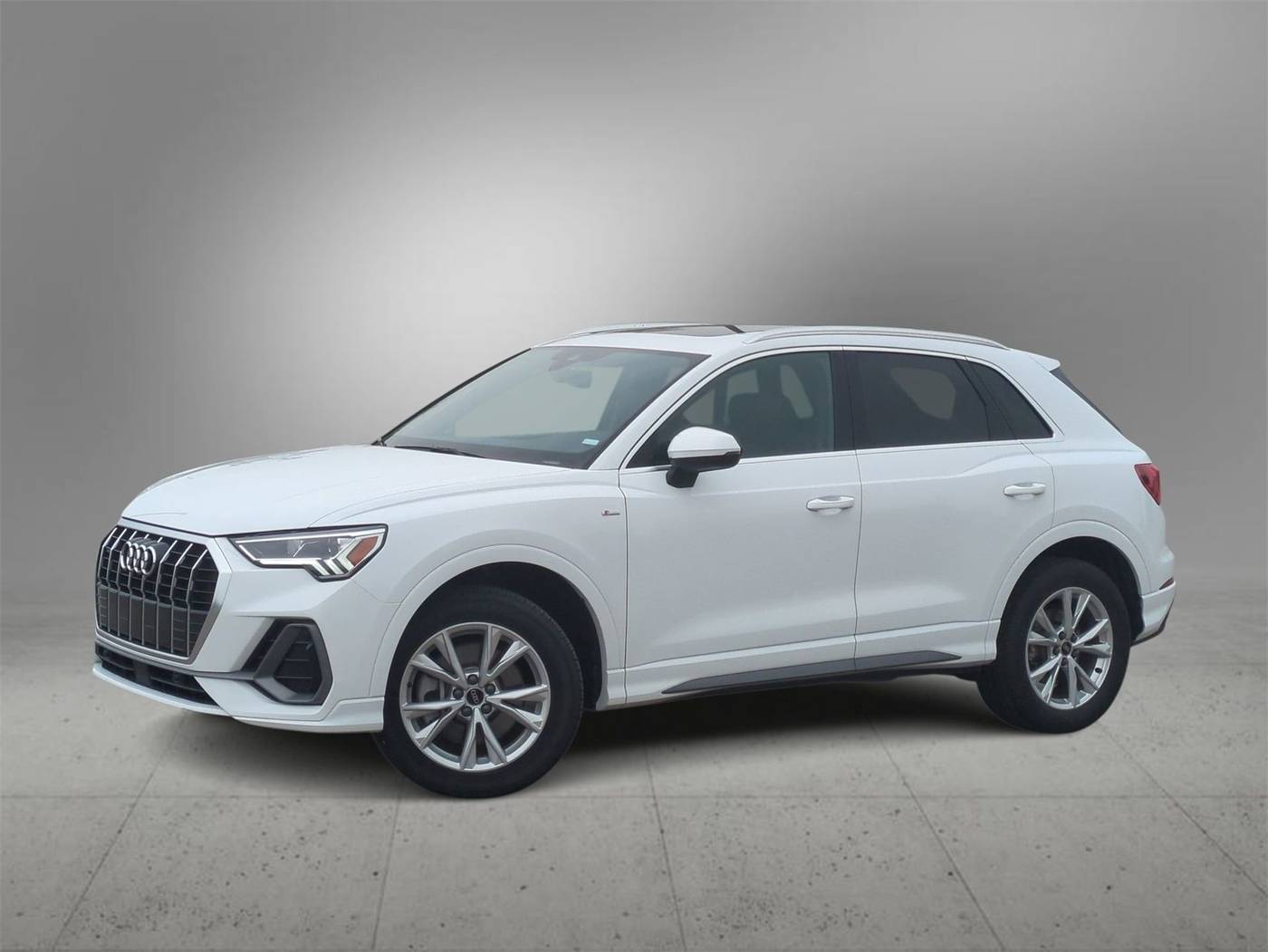2024 Audi Q3 S line Premium — SUV — 38,408 mi — Farmington Hills, MI