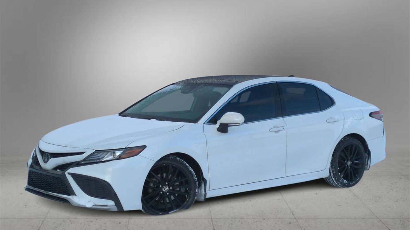 2022 Toyota Camry XSE — Sedan — 39,831 mi — Farmington Hills, MI