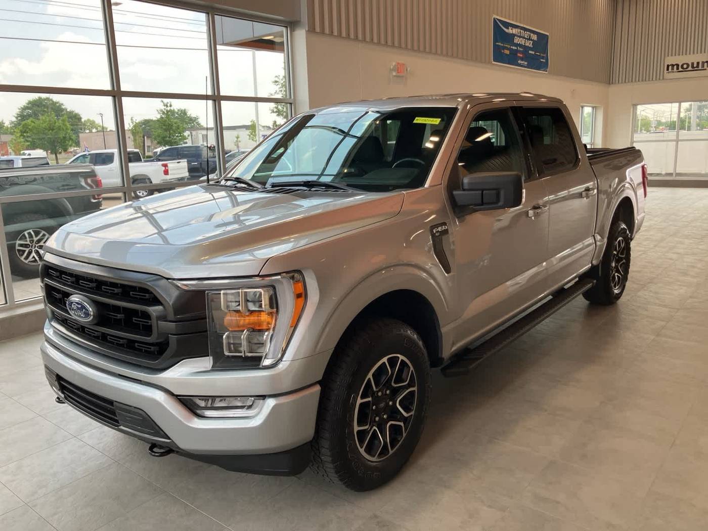 2021 Ford F-150 XLT — Pickup Truck — 57,895 mi — Sterling Heights, MI