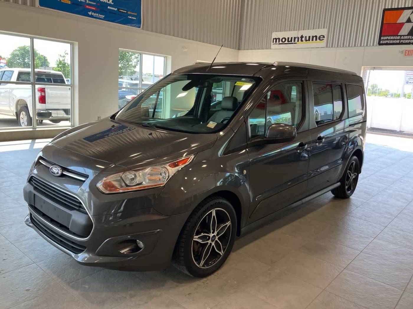 2016 Ford Transit Connect Wagon Titanium — Passenger Van — 88,315 mi — Sterling Heights, MI