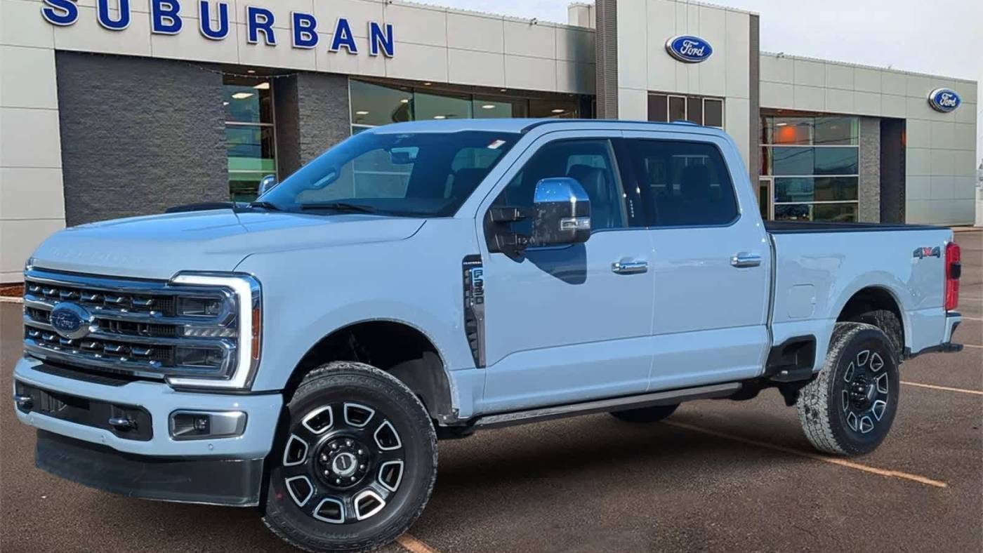 2024 Ford Super Duty F-250 Platinum — Pickup Truck — 2,455 mi — Sterling Heights, MI