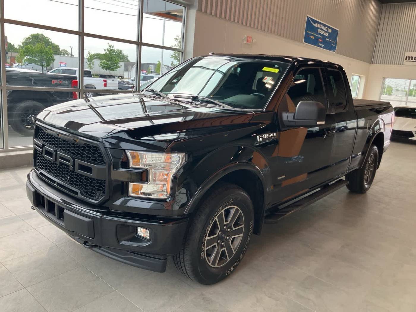 2017 Ford F-150 XLT — Pickup Truck — 103,694 mi — Sterling Heights, MI