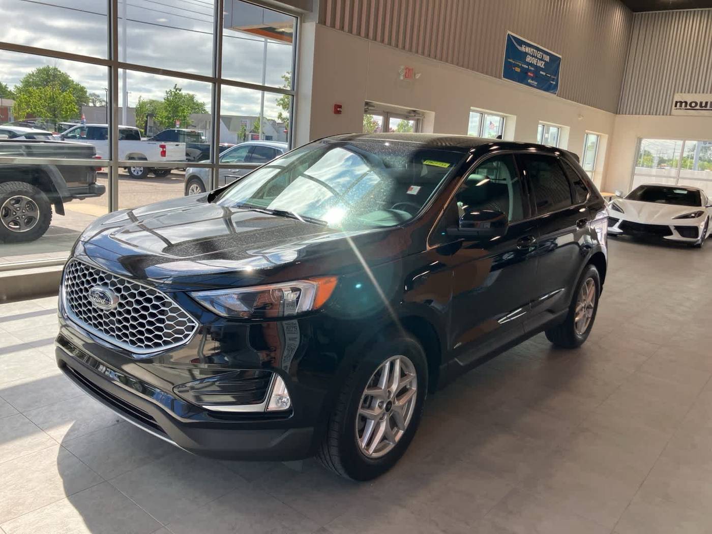 2024 Ford Edge SEL — SUV — 6,210 mi — Sterling Heights, MI