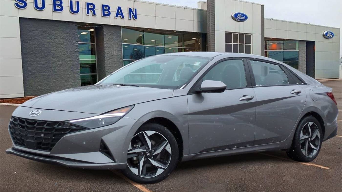 2023 Hyundai Elantra SEL — Sedan — 30,959 mi — Sterling Heights, MI