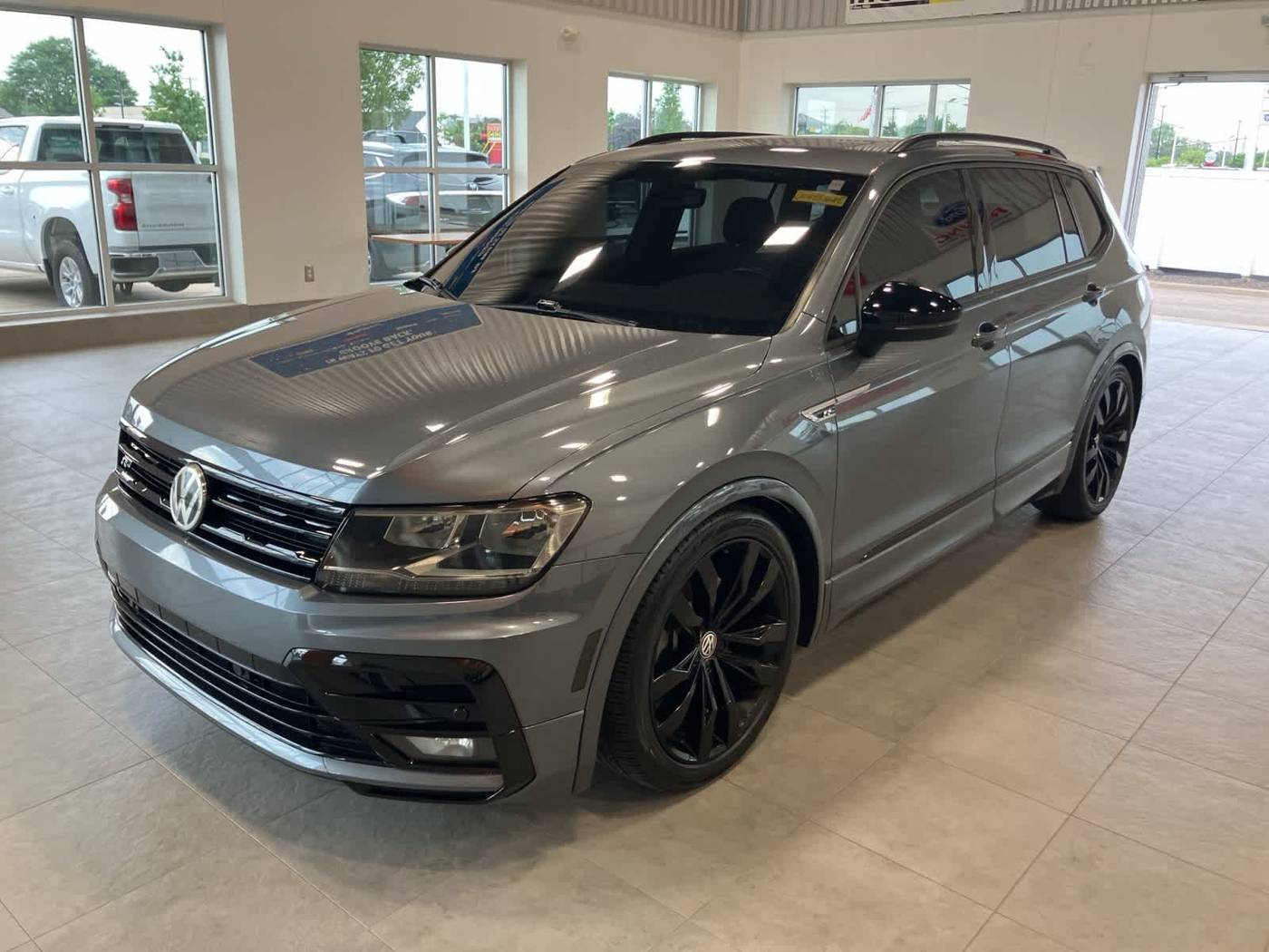 2020 Volkswagen Tiguan SE R-Line Black — SUV — 40,390 mi — Sterling Heights, MI