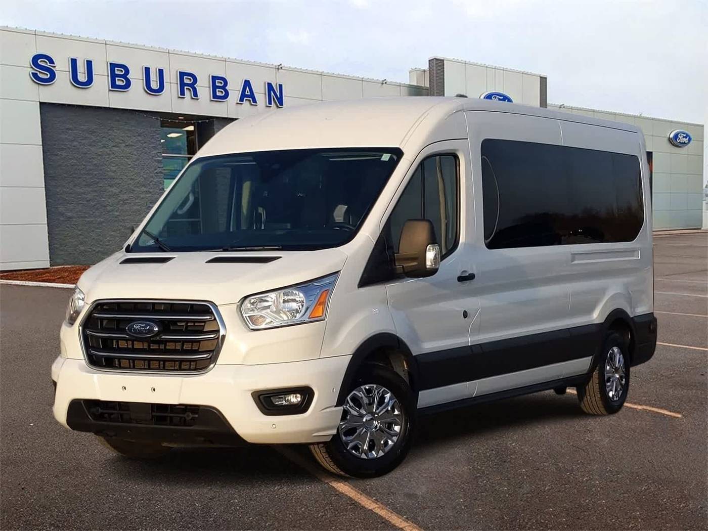 2020 Ford Transit Passenger Wagon T-350 XLT — Passenger Van — 70,260 mi — Sterling Heights, MI