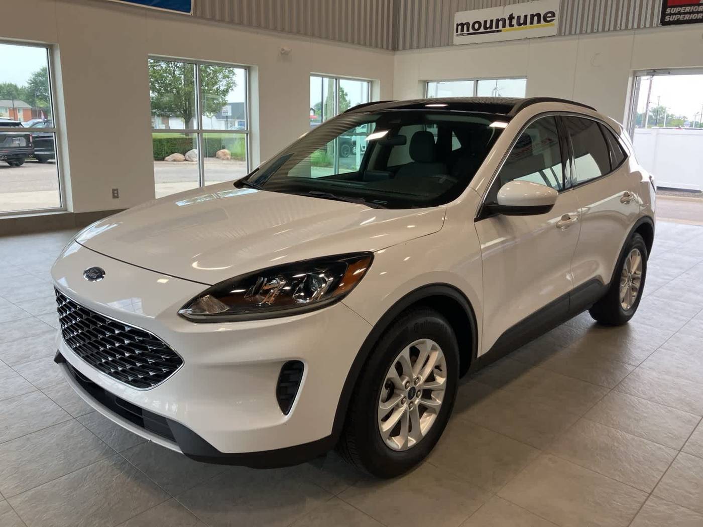 2020 Ford Escape SE — SUV — 18,092 mi — Sterling Heights, MI