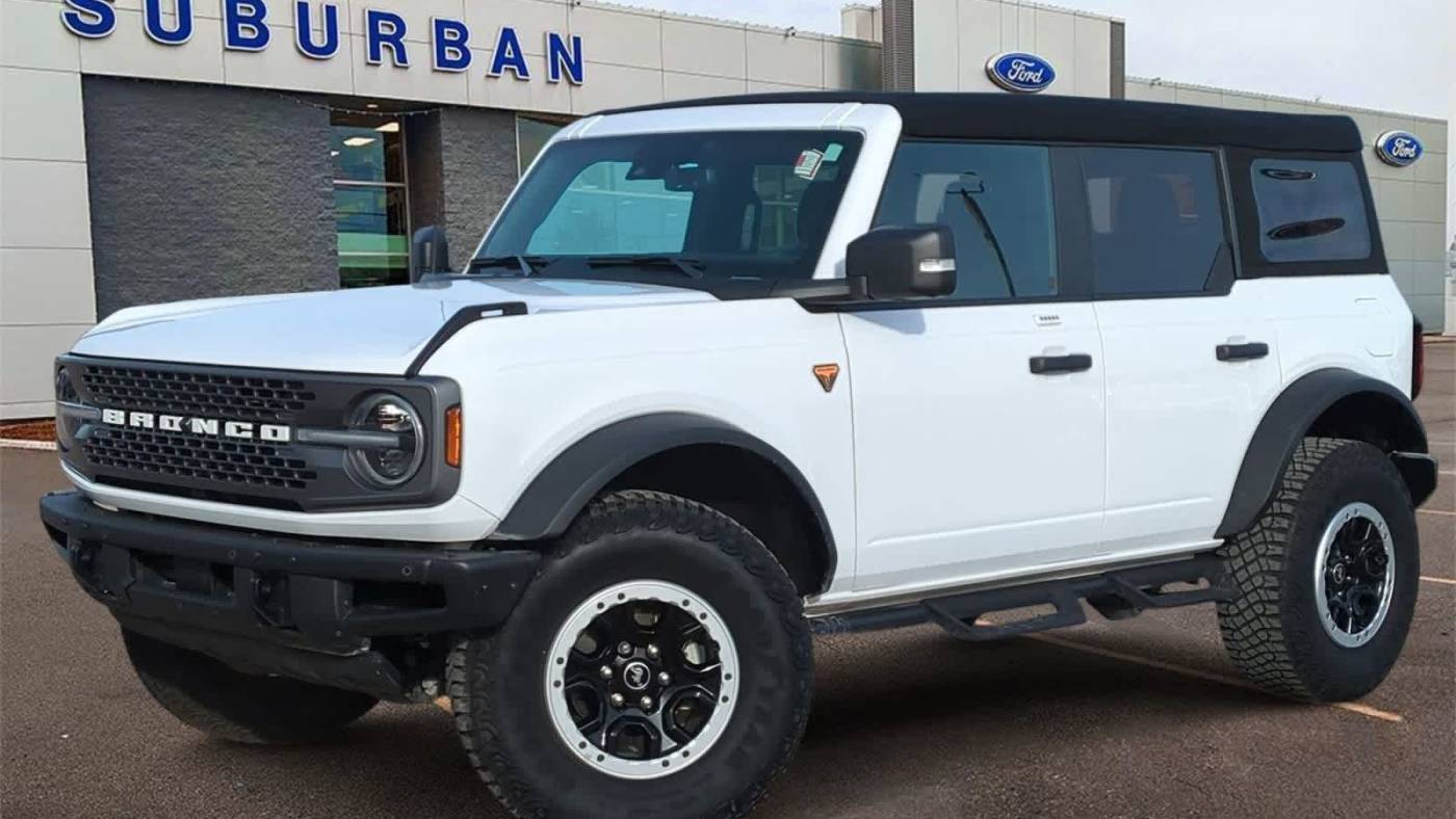 2023 Ford Bronco Badlands — SUV — 17,541 mi — Sterling Heights, MI