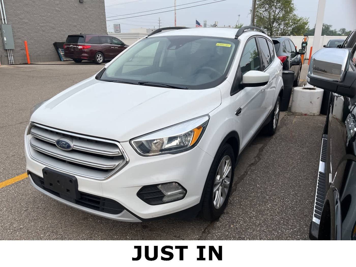 2018 Ford Escape SE — SUV — 72,816 mi — Sterling Heights, MI