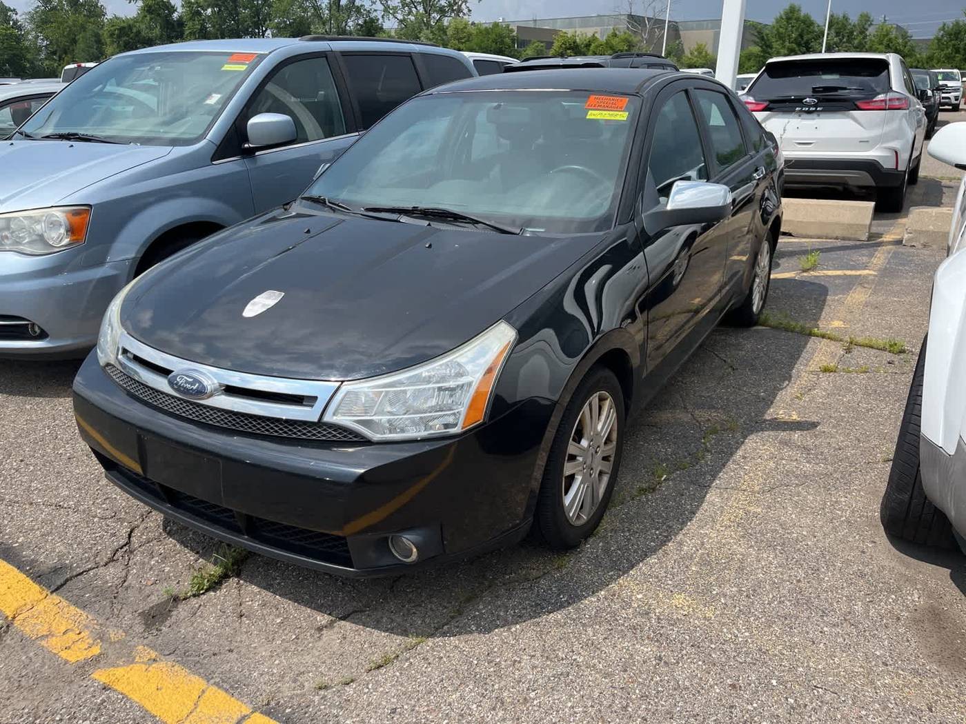 2010 Ford Focus SEL — Sedan — 114,839 mi — Sterling Heights, MI