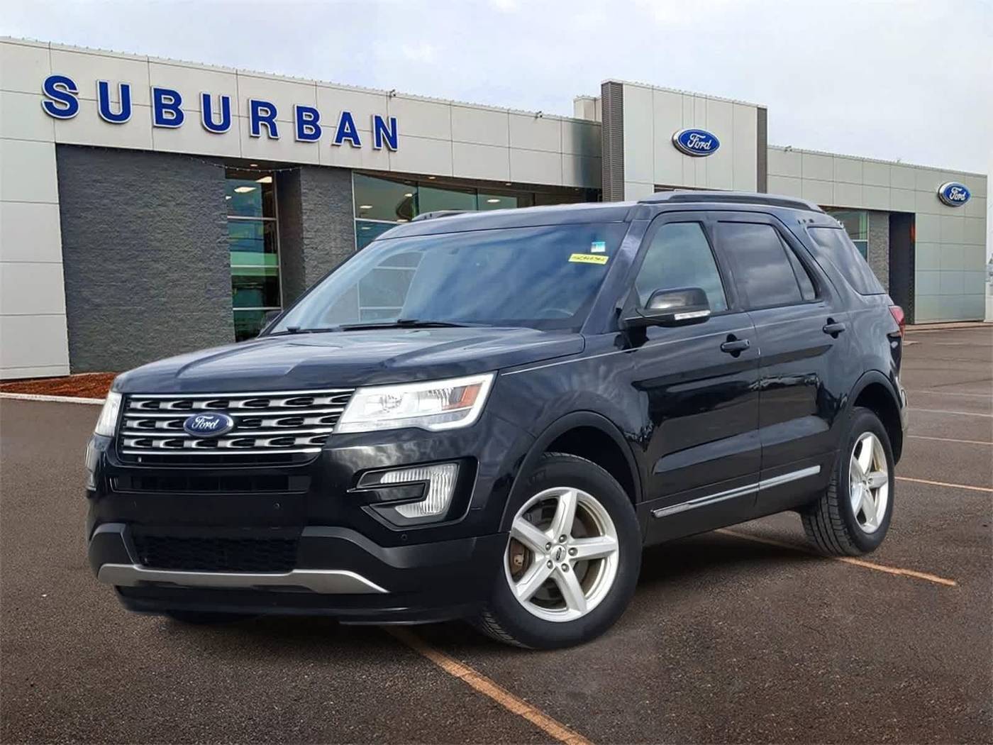 2017 Ford Explorer XLT — SUV — 112,192 mi — Sterling Heights, MI