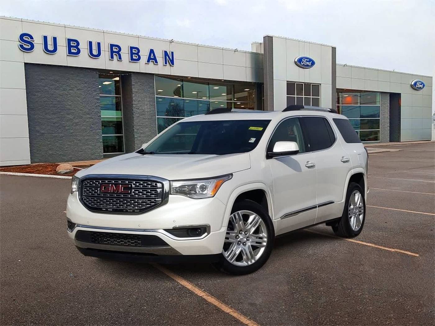 2017 GMC Acadia Denali — SUV — 125,134 mi — Sterling Heights, MI