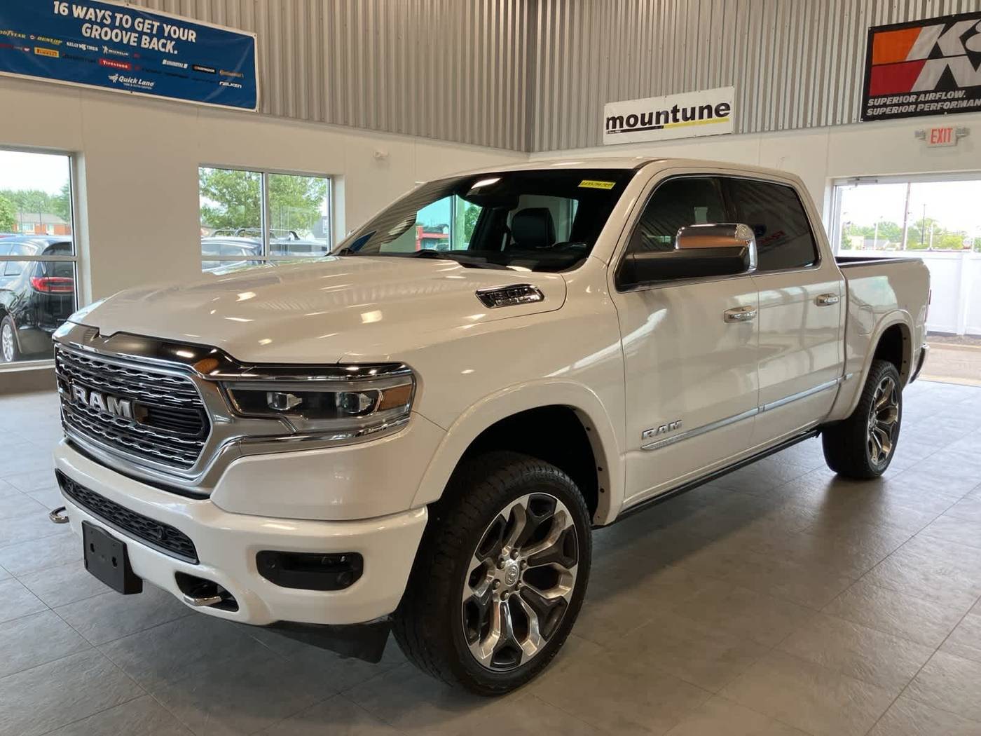 2019 Ram 1500 Limited — Pickup Truck — 98,113 mi — Sterling Heights, MI