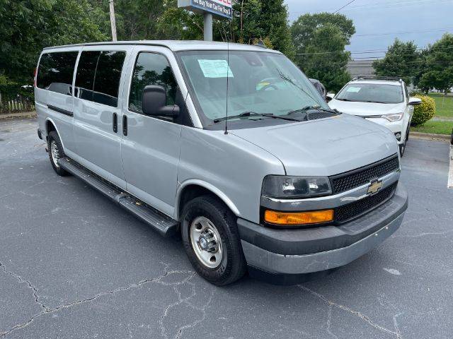 2019 Chevrolet Express Passenger LT — Passenger Van — 102,386 mi — Dallas, NC