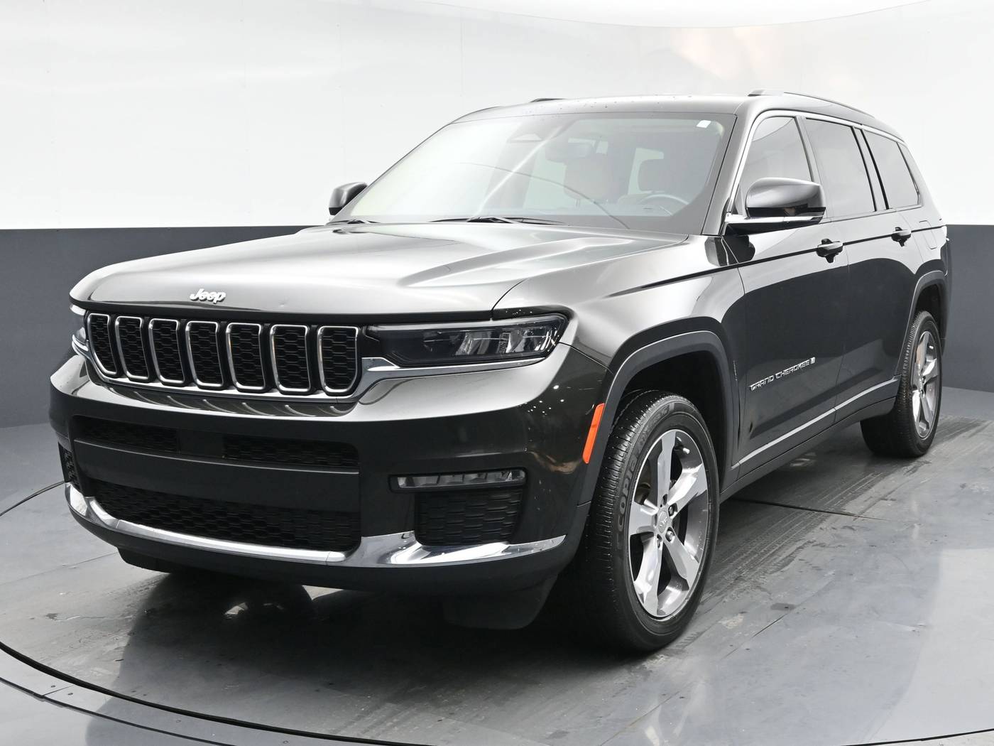 2022 Jeep Grand Cherokee Limited — SUV — 30,165 mi — Freeport, NY