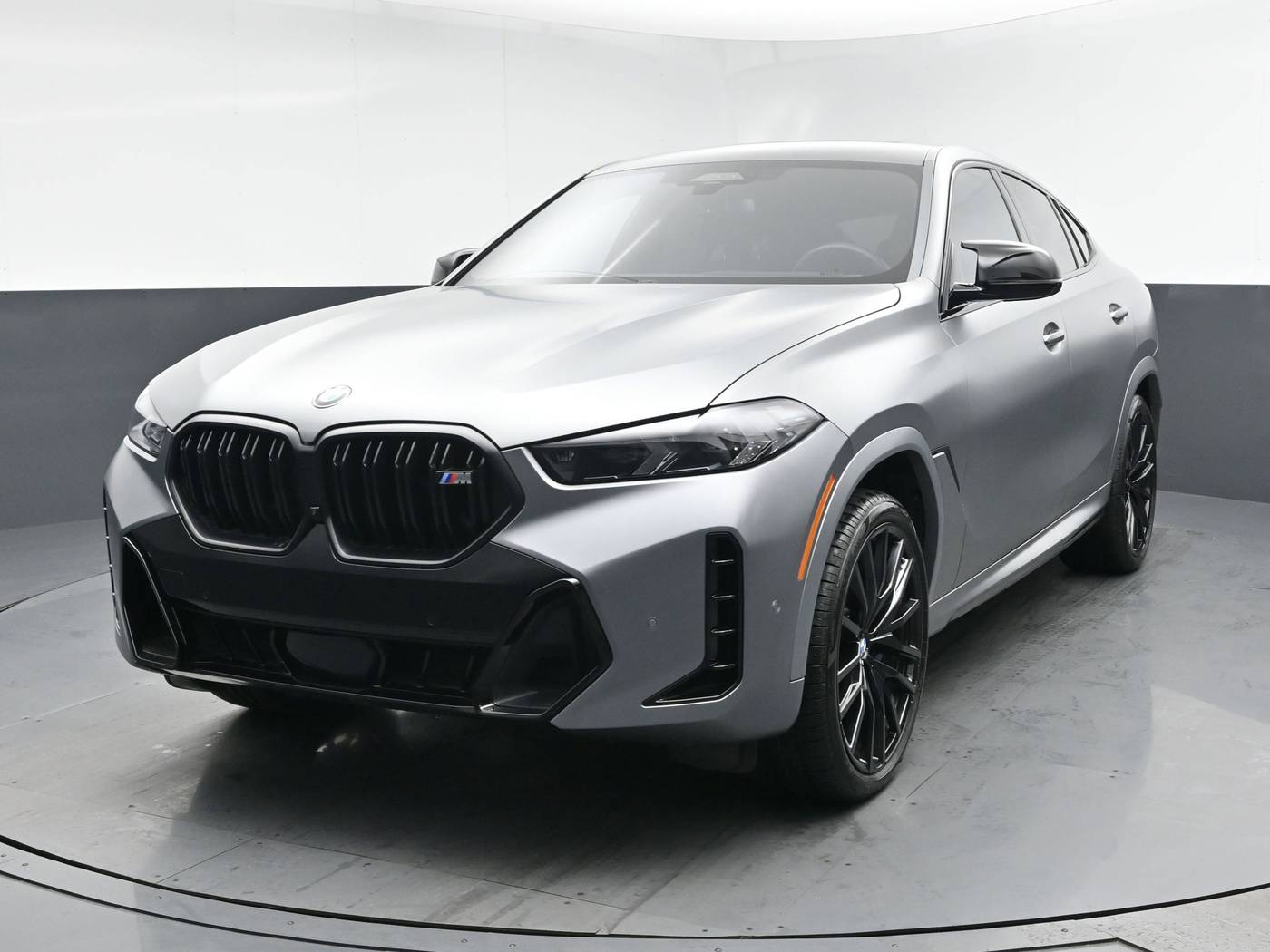 2024 BMW X6 M60i — SUV — 31,563 mi — Freeport, NY
