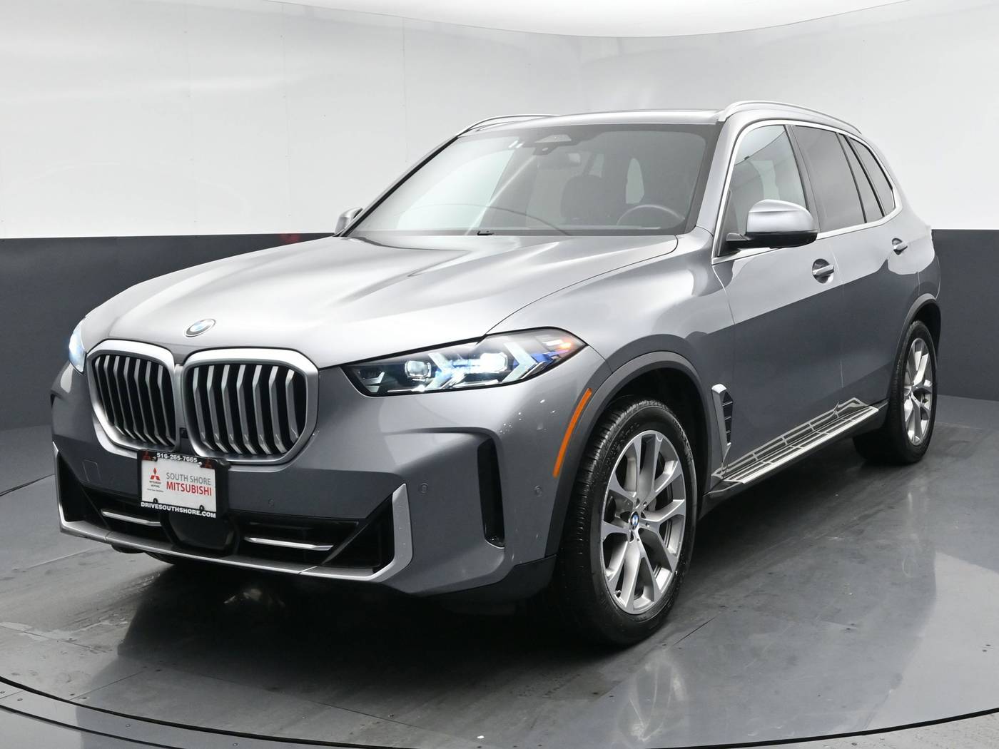 2024 BMW X5 40i — SUV — 49,070 mi — Freeport, NY