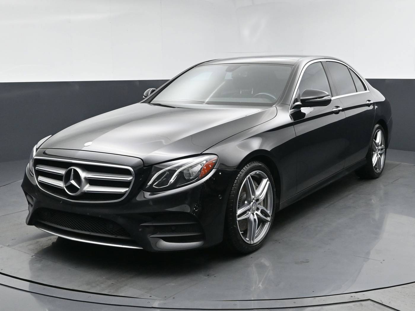 2017 Mercedes-Benz E-Class E 300 — Sedan — 94,942 mi — Freeport, NY