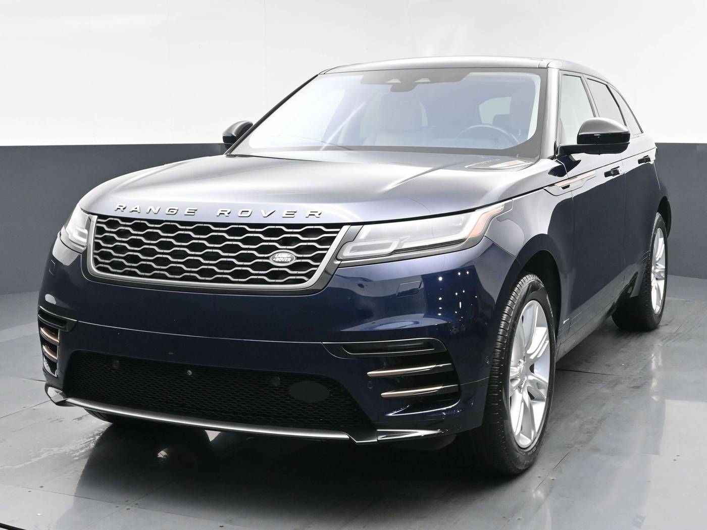 2021 Land Rover Range Rover Velar R-Dynamic S — SUV — 33,134 mi — Freeport, NY