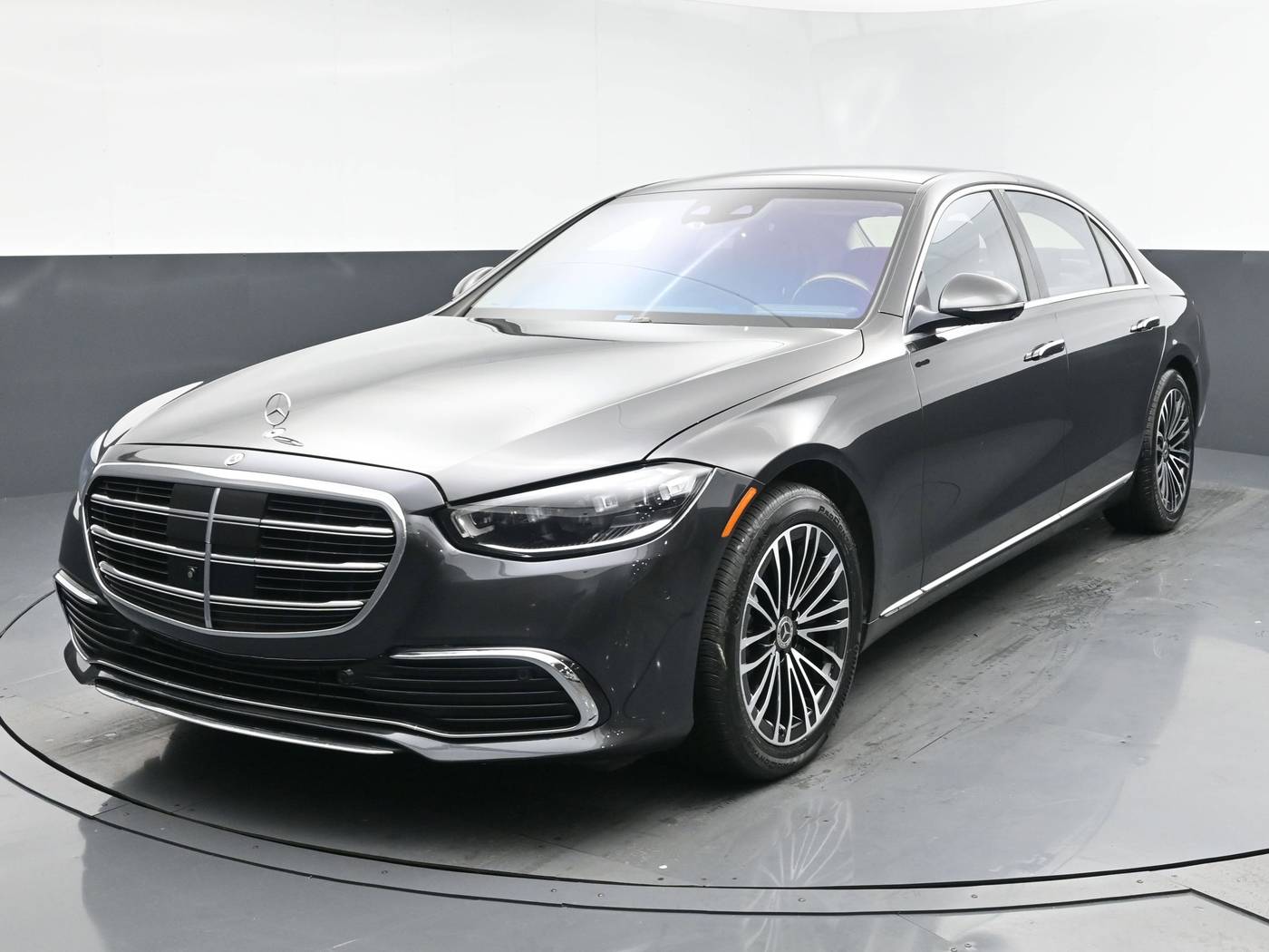 2022 Mercedes-Benz S-Class S 500 — Sedan — 72,467 mi — Freeport, NY