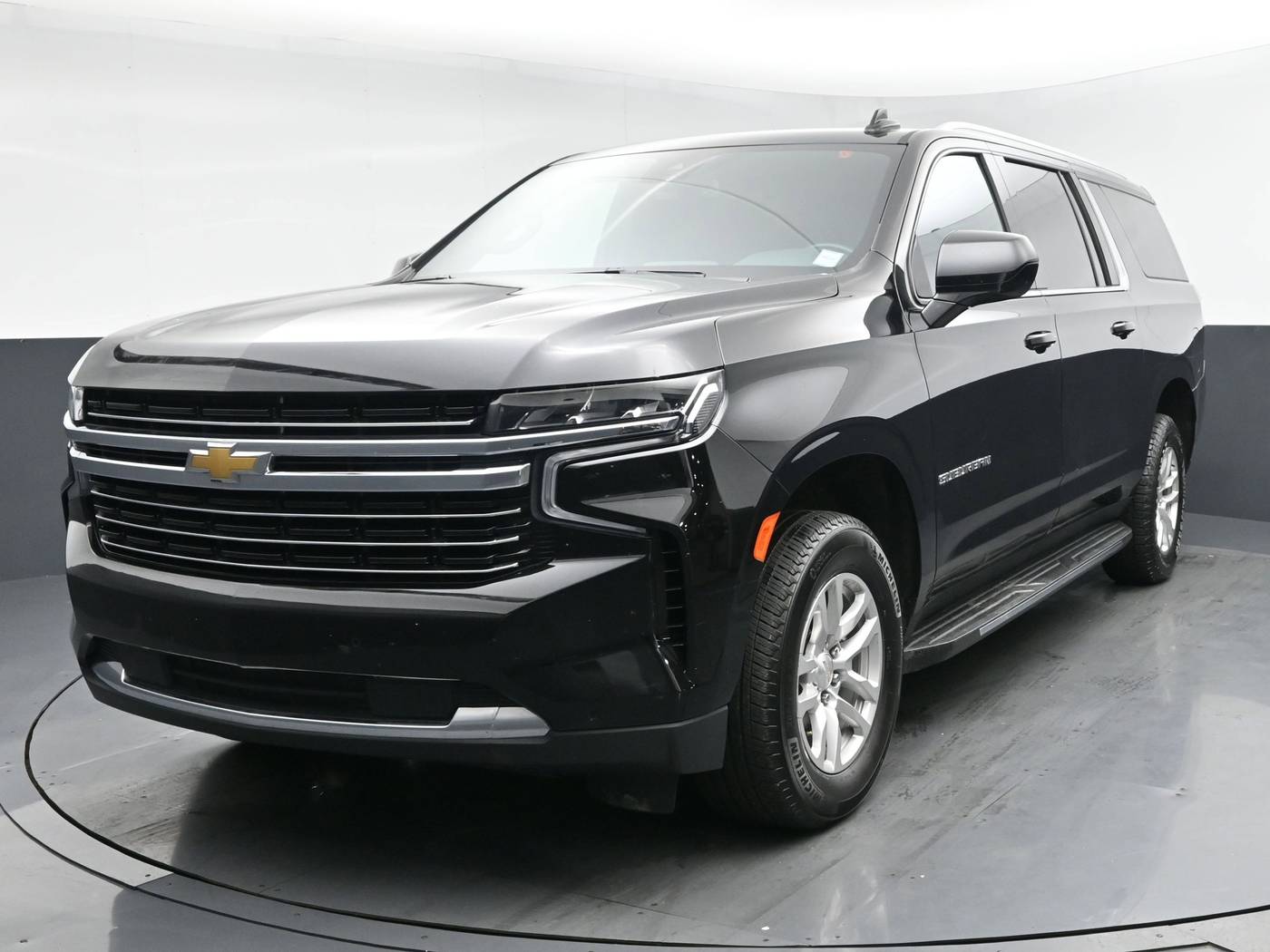 2024 Chevrolet Suburban LT — SUV — 62,852 mi — Freeport, NY