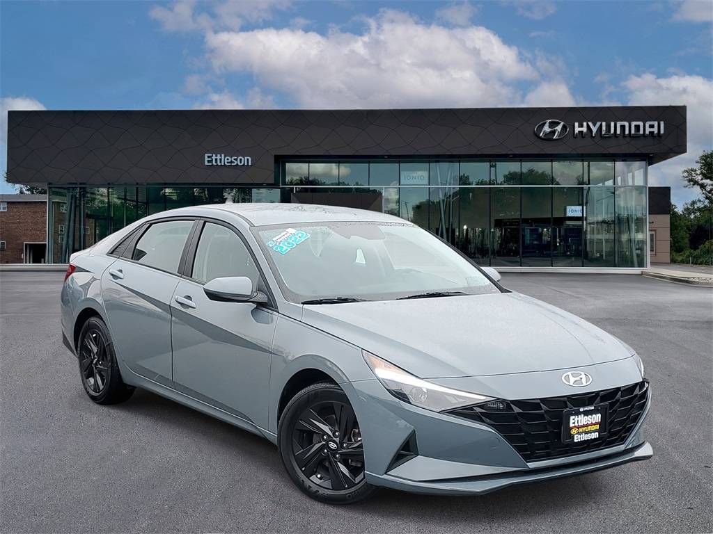 2022 Hyundai Elantra SEL — Sedan — 31,259 mi — Countryside, IL