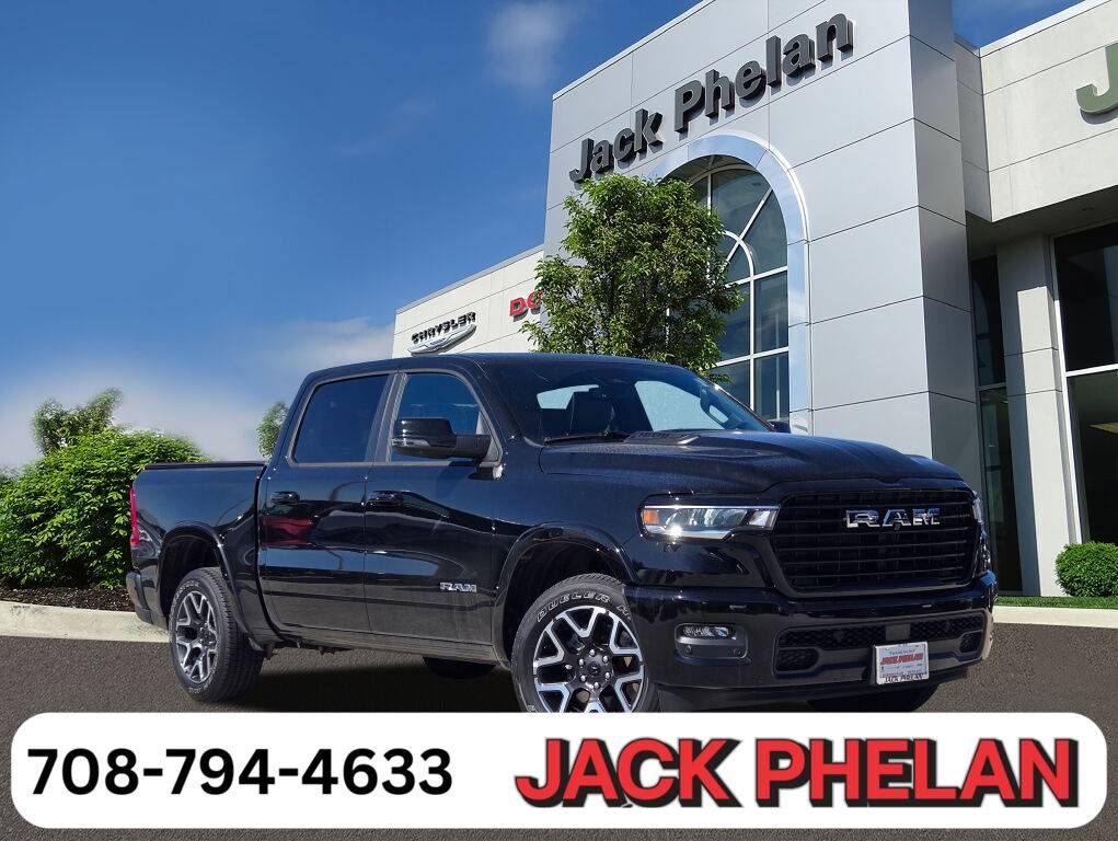 2025 Ram 1500 Laramie — Pickup Truck — 6,205 mi — Countryside, IL