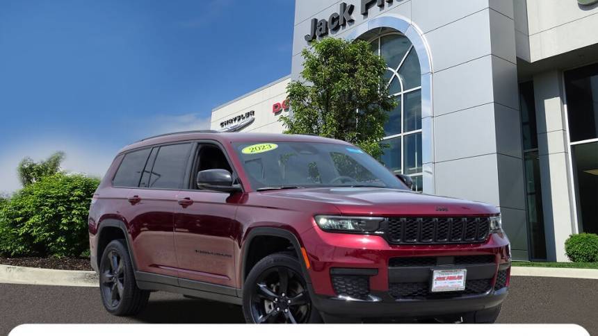 2023 Jeep Grand Cherokee Altitude — SUV — 14,940 mi — Countryside, IL