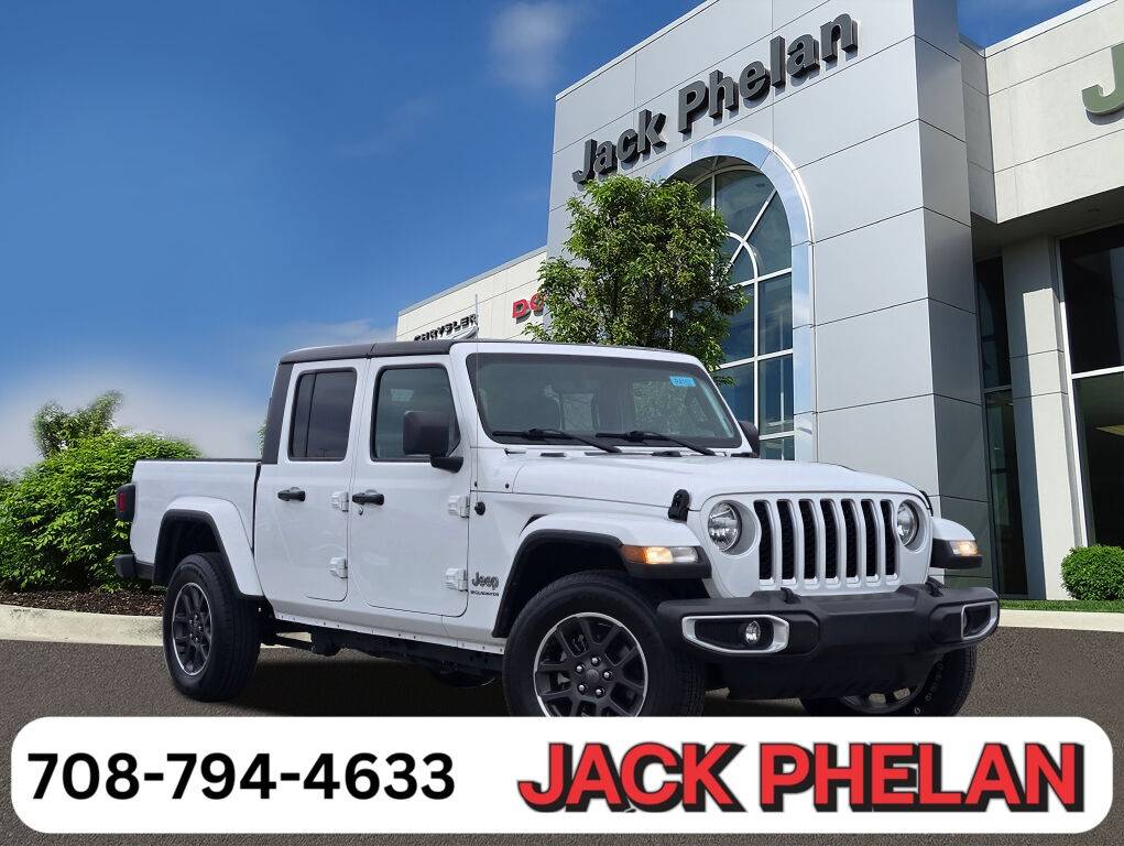 2023 Jeep Gladiator Overland — Pickup Truck — 50,666 mi — Countryside, IL