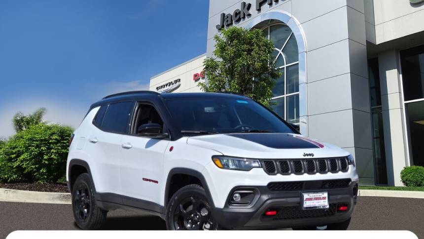 2024 Jeep Compass Trailhawk — SUV — 1,513 mi — Countryside, IL