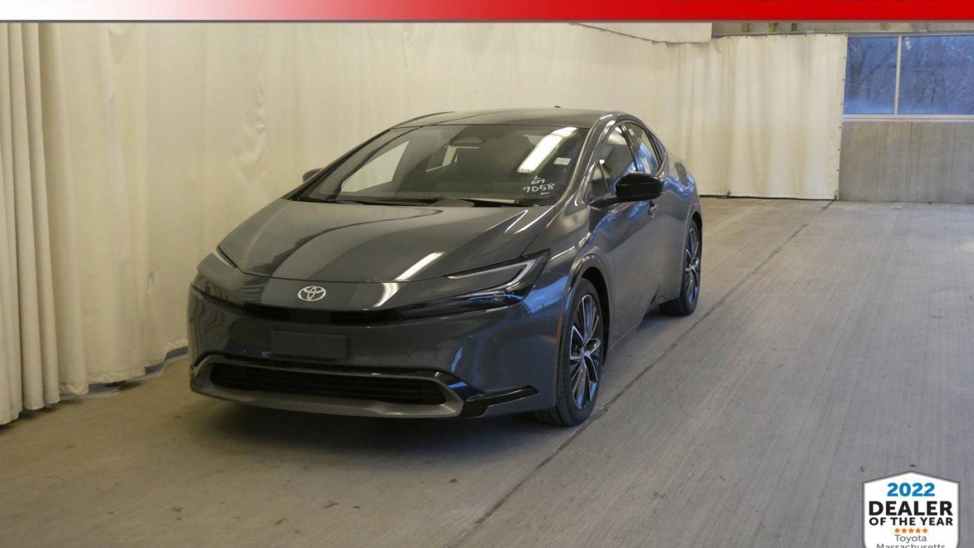2024 Toyota Prius Limited — Hatchback — 5 mi — Wellesley, MA