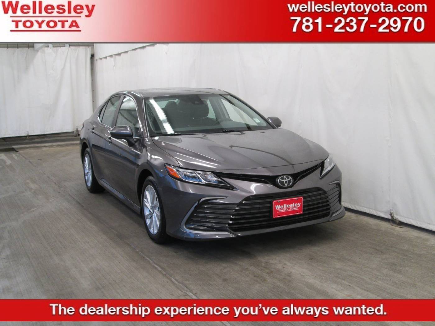 2023 Toyota Camry LE — Sedan — 8,749 mi — Wellesley, MA