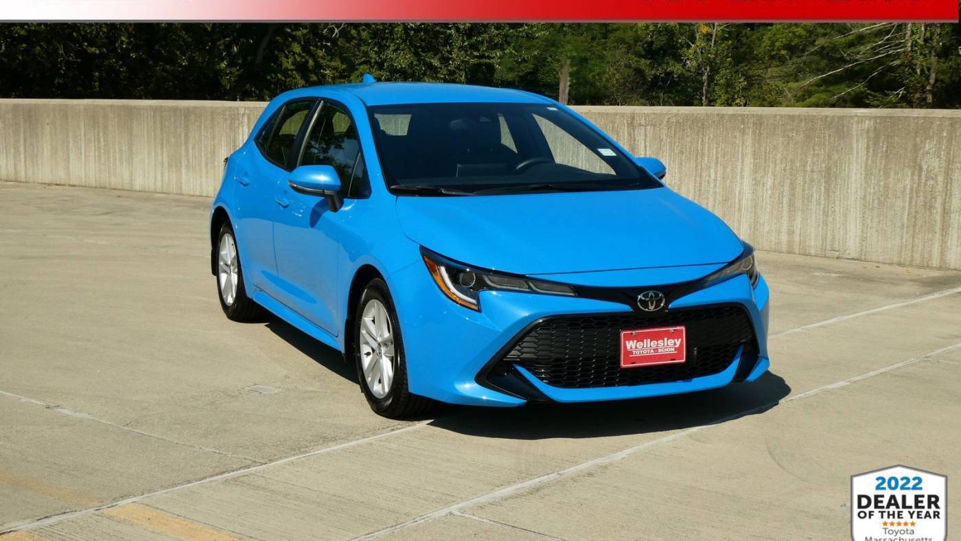 2022 Toyota Corolla Hatchback SE — Hatchback — 5,101 mi — Wellesley, MA