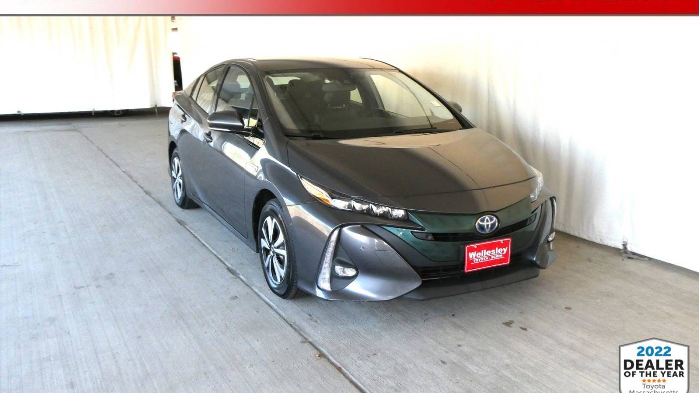 2017 Toyota Prius Prime Advanced — Hatchback — 91,692 mi — Wellesley, MA
