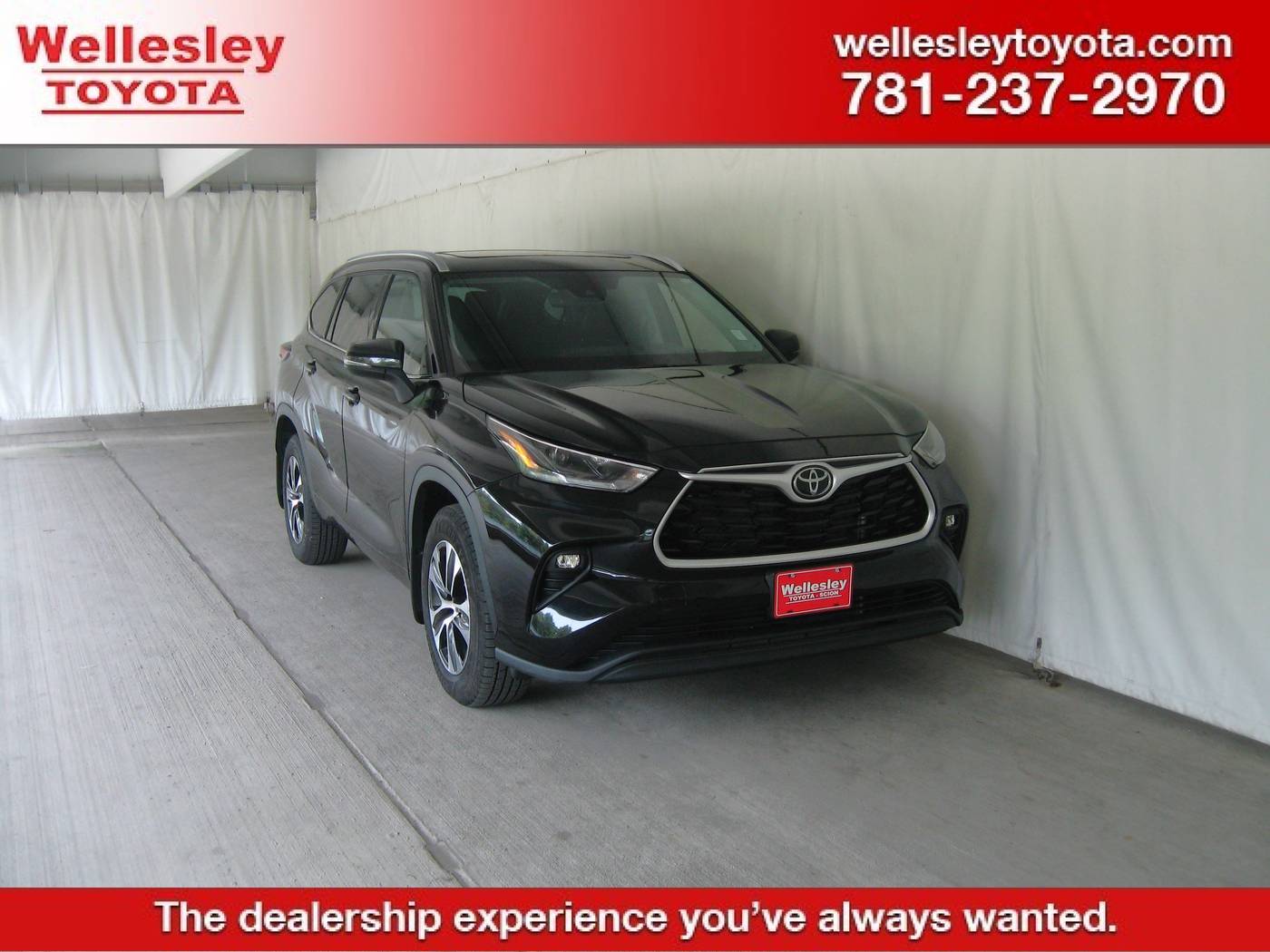 2021 Toyota Highlander XLE — SUV — 58,522 mi — Wellesley, MA